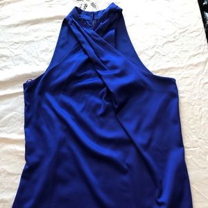 The limited sleeveless top size S